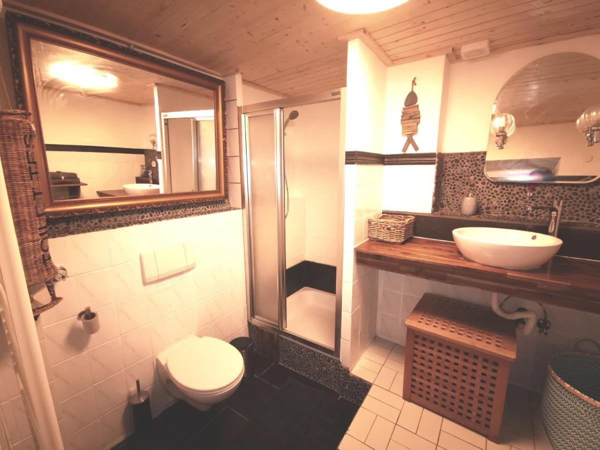 Mooi Ruim Appartement In Antieke Stadsboerderij Schönecken Zewnętrze zdjęcie